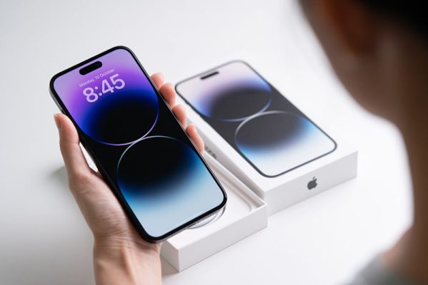 iphone 15 thường